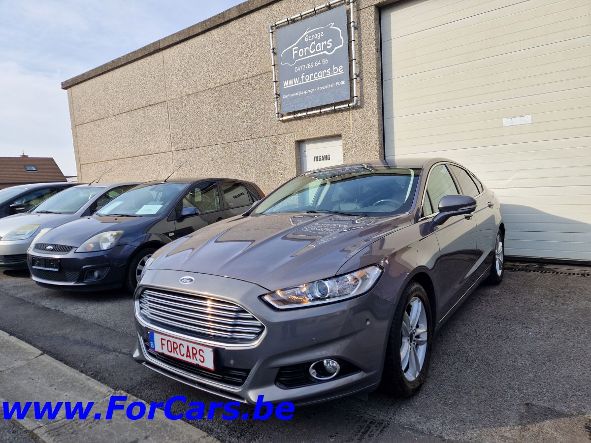 Ford Mondeo benzine 160pk Airco Navigatie 5 deur